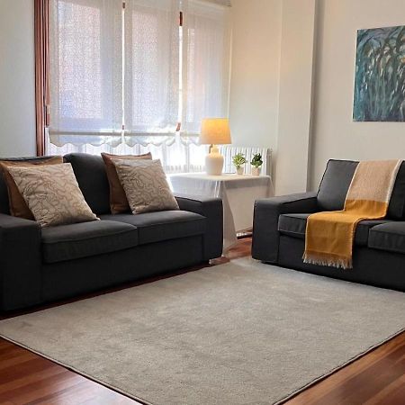 Duplex 122M2, 4 Dormitorios, 2 Banos Completos, Wifi 1Gb Mundaka Luaran gambar