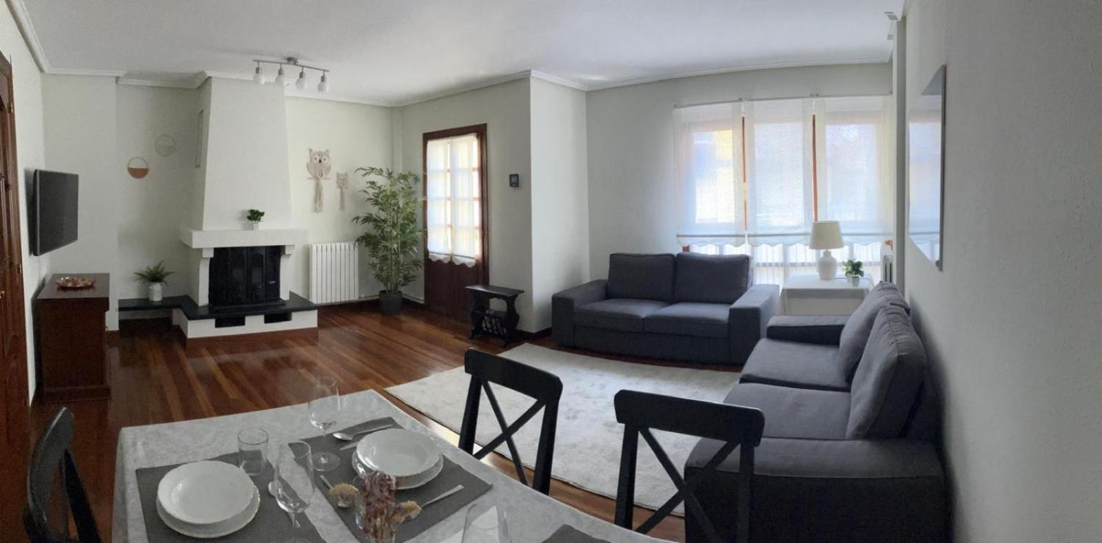 Duplex 122M2, 4 Dormitorios, 2 Banos Completos, Wifi 1Gb Mundaka Luaran gambar